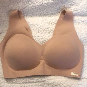 Bra L-XXL nude brand new never worn